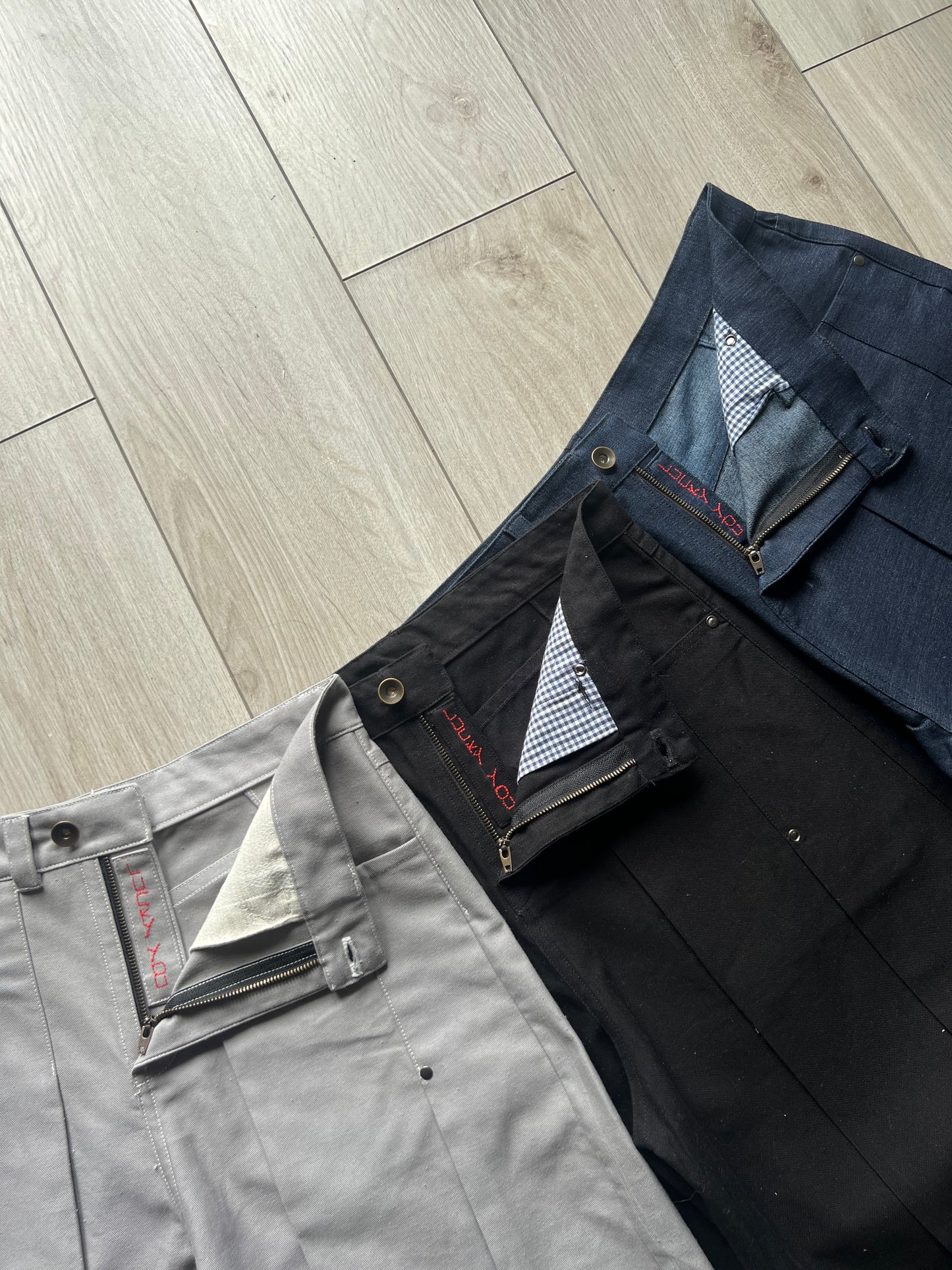 4L pleated pants